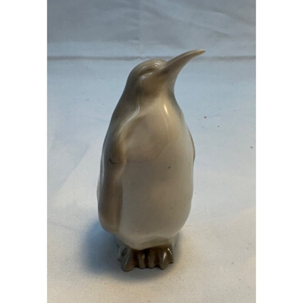 France Limoges 5" Gray Emperor Penguin READ